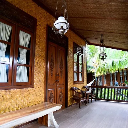 Appartement Ndalem Mataram à Banyuwangi  Chambre photo
