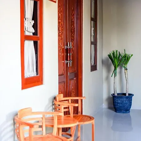 Appartement Ndalem Mataram à Banyuwangi  Chambre photo